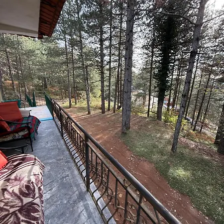 Streha Pishave Villa