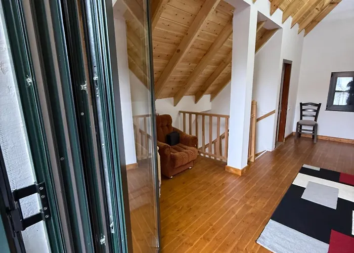 Streha Pishave Villa